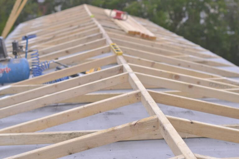 krijgen Boos nationalisme Kan ik mijn plat dak omzetten in een hellend dak? | BKG dakwerken